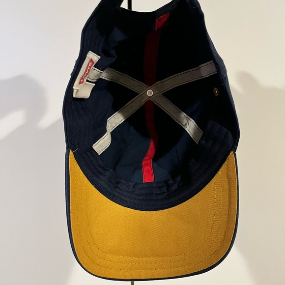 LEVI’S hat - Picture 3 of 5